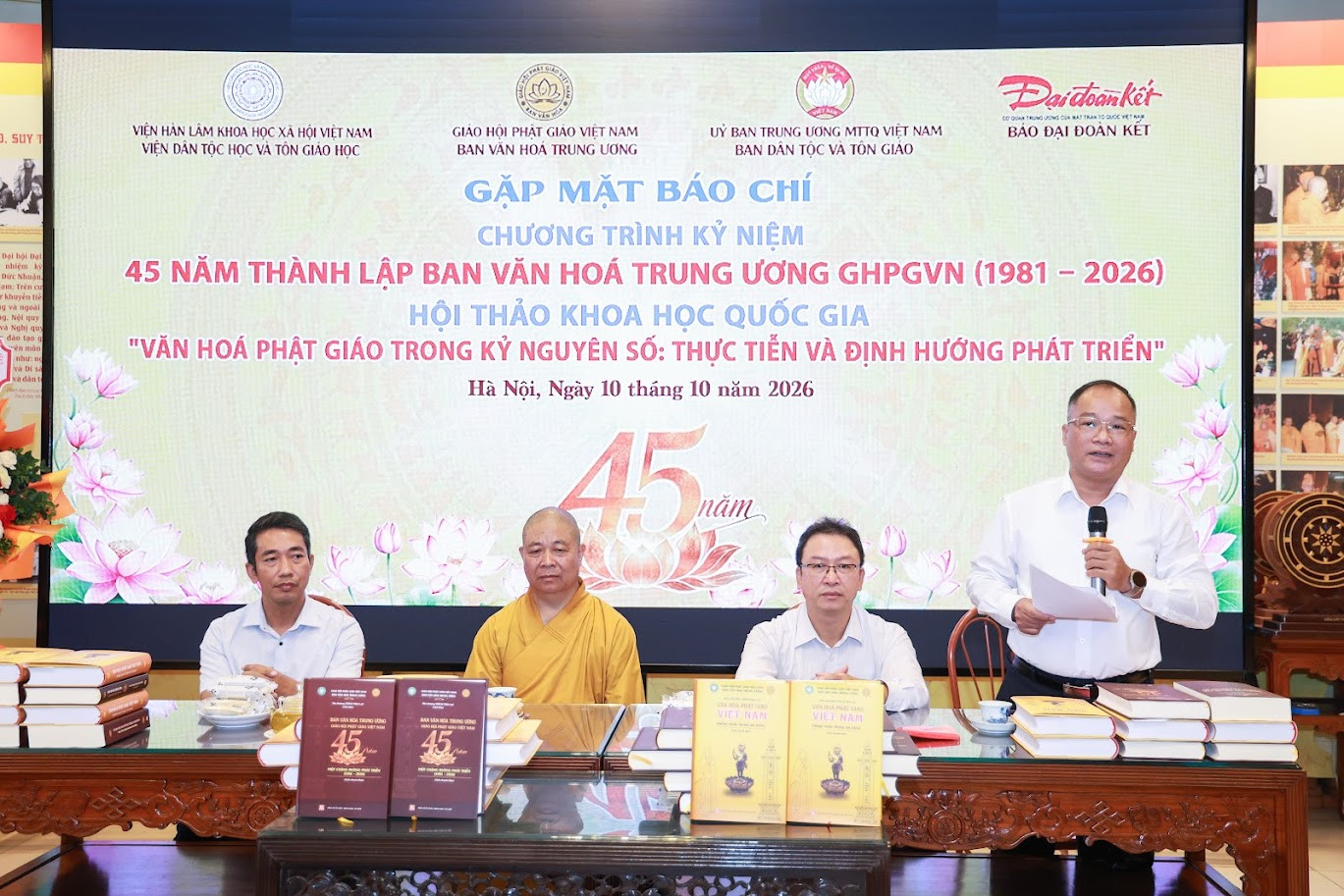 phat-giao-3.jpg