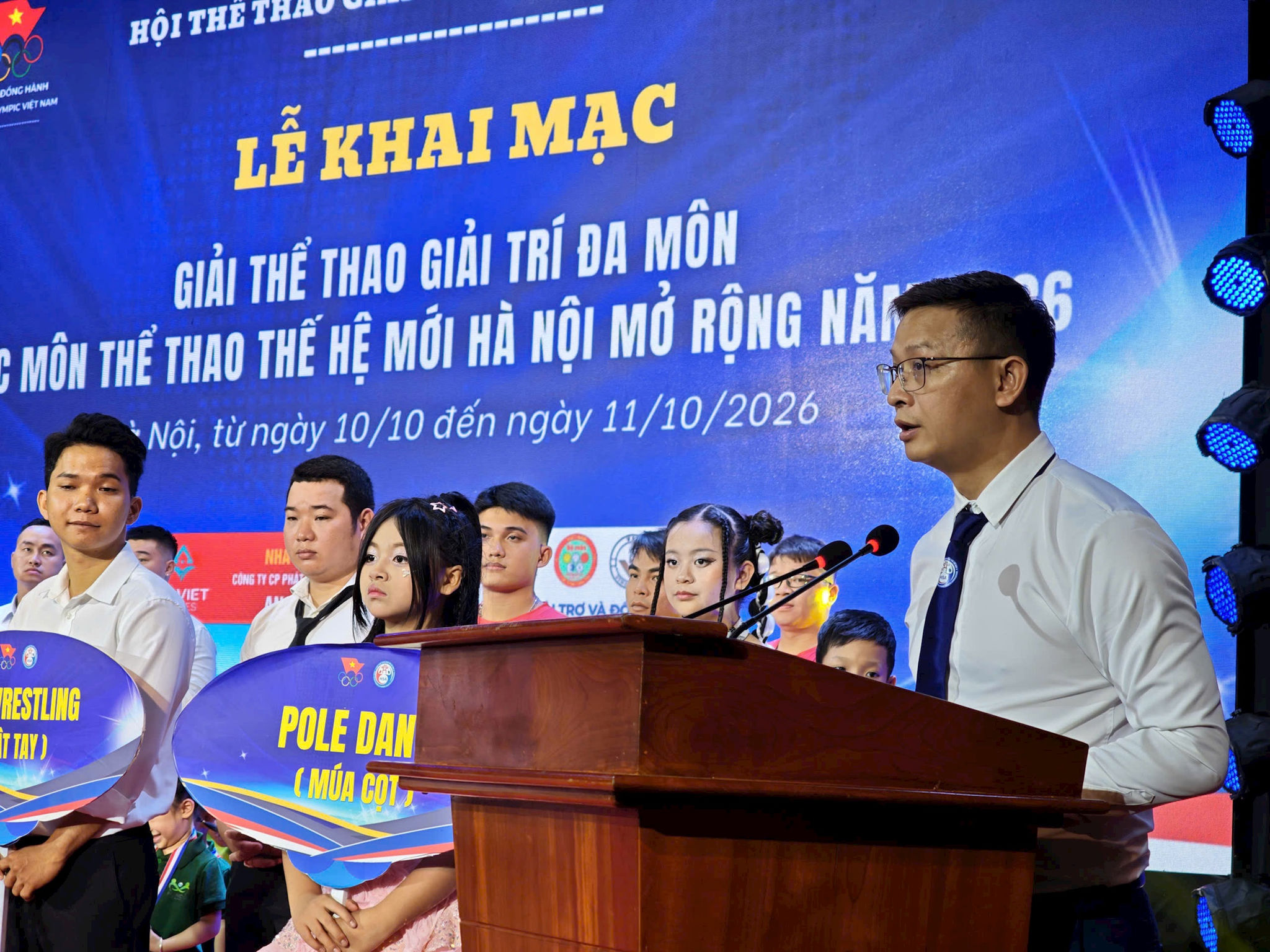 9-chu-tich-hoi-ttgt-ha-noi.jpg
