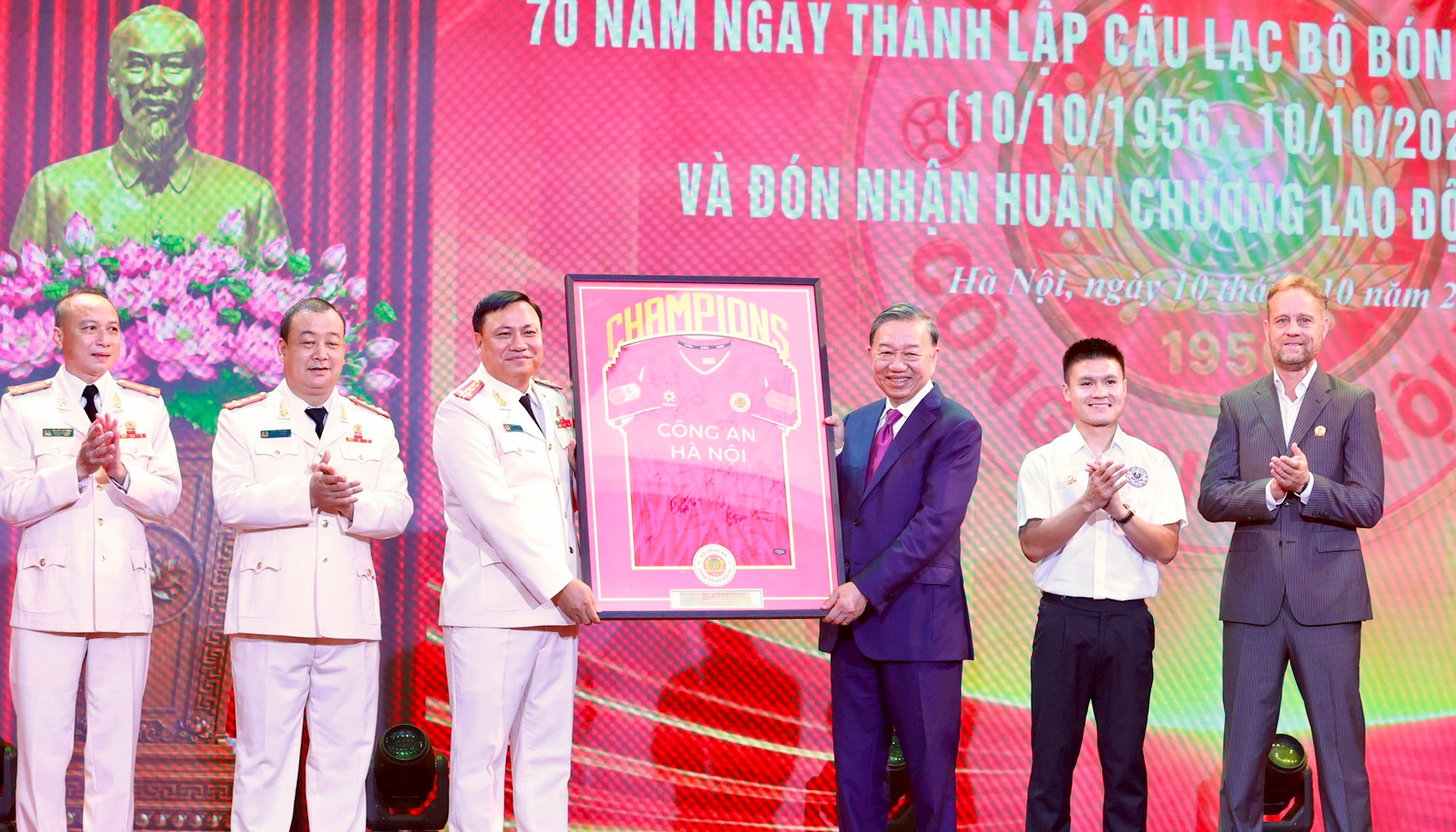 9-clb-cahn-tang-tbt-ao-dau.jpg