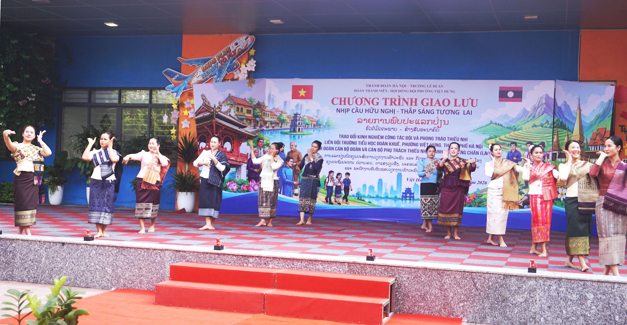 lao2.jpg