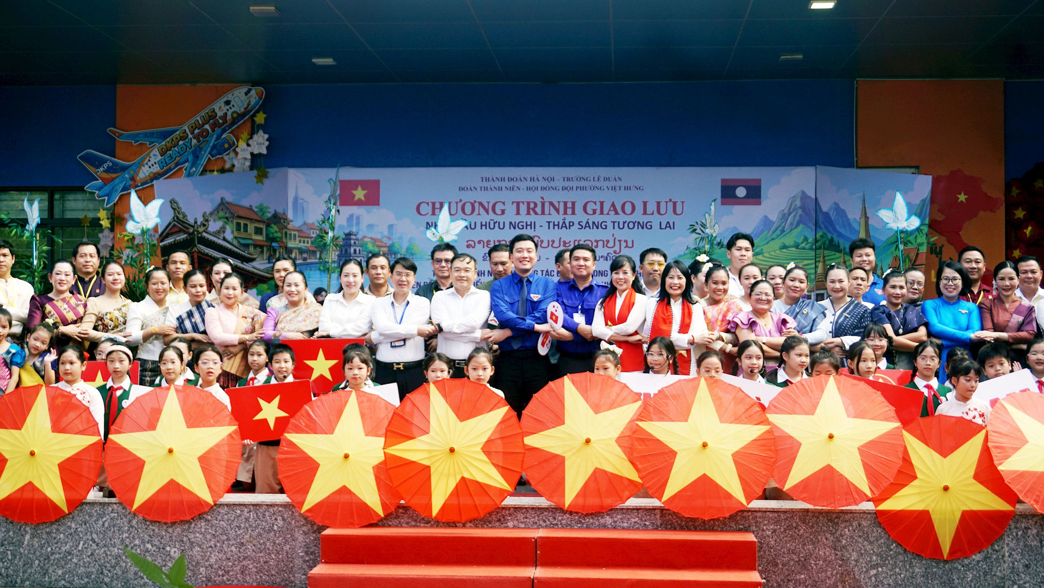 Lan tỏa tình hữu nghị Việt - Lào qua hoạt động Đội và phong trào thiếu nhi