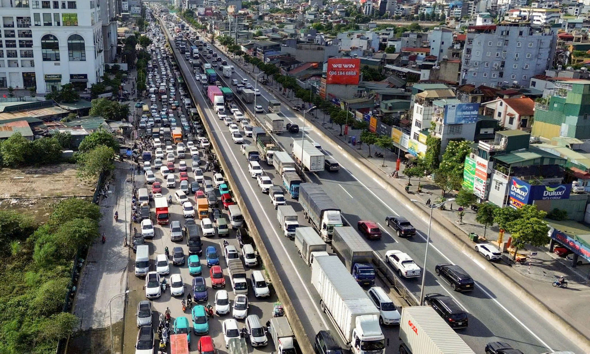 Vành đai 3 đang quá tải. Ảnh: Phạm Công