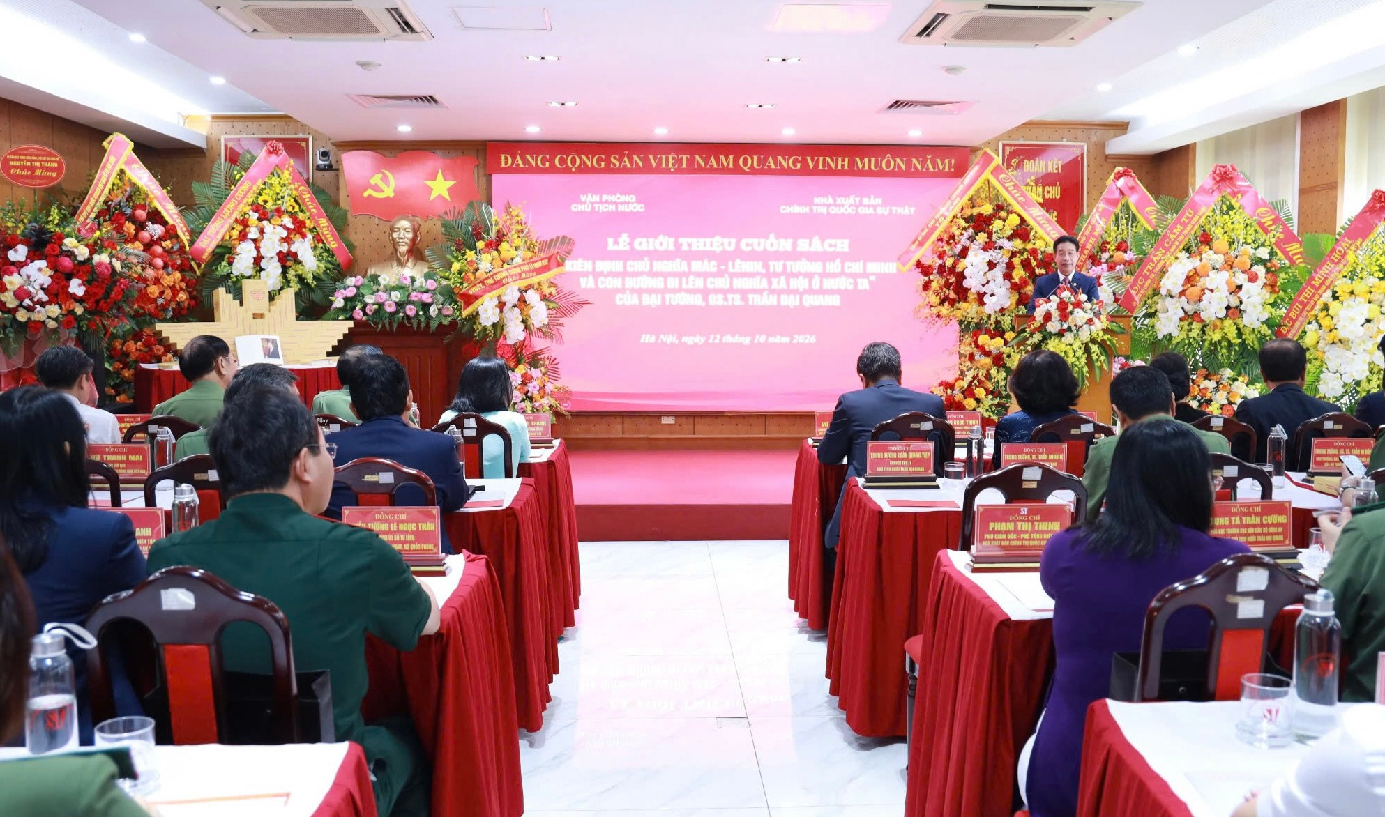 sach-kien-dinh-quang-canh.jpeg