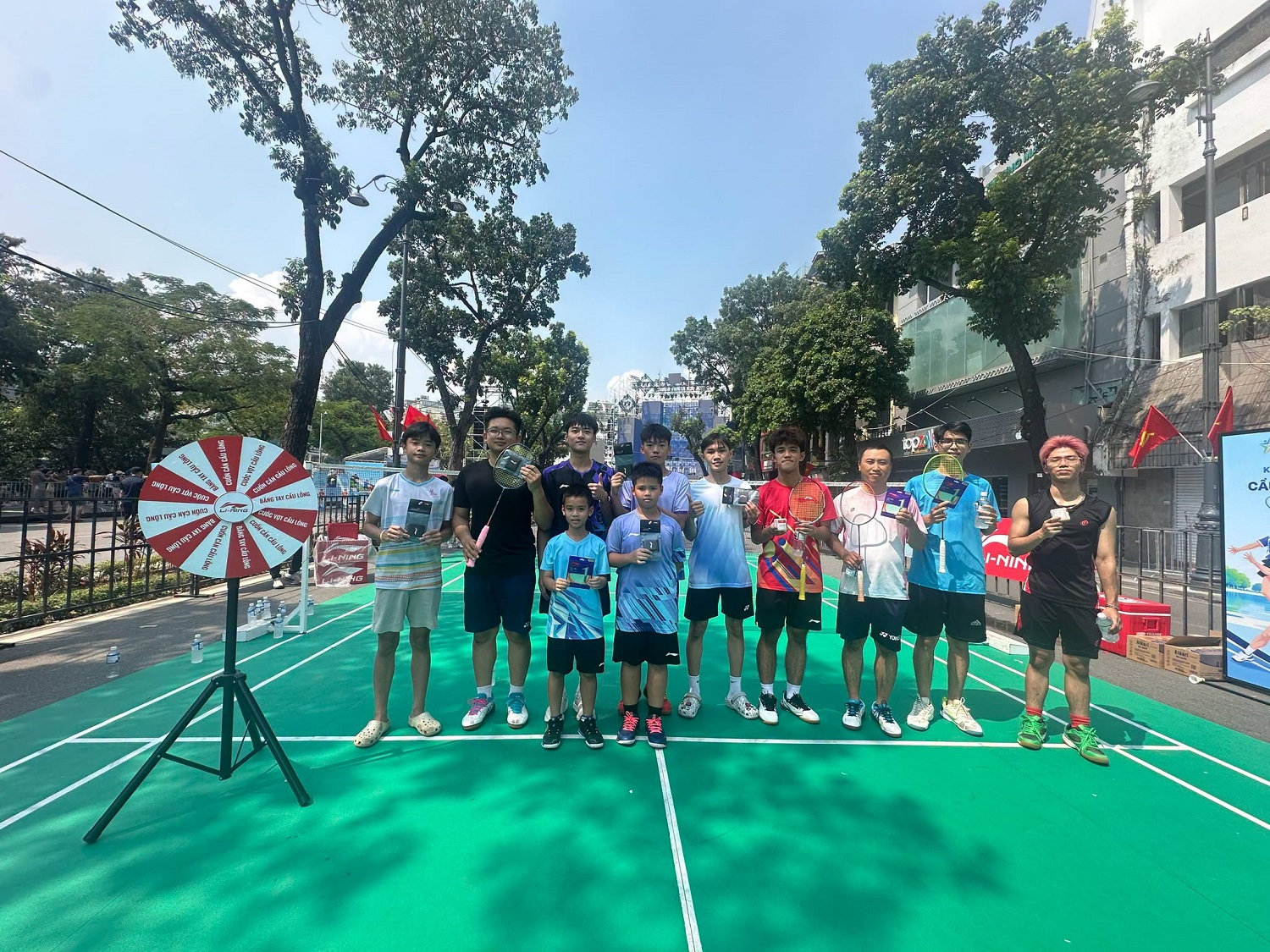 13-10-li-ning-3.jpg