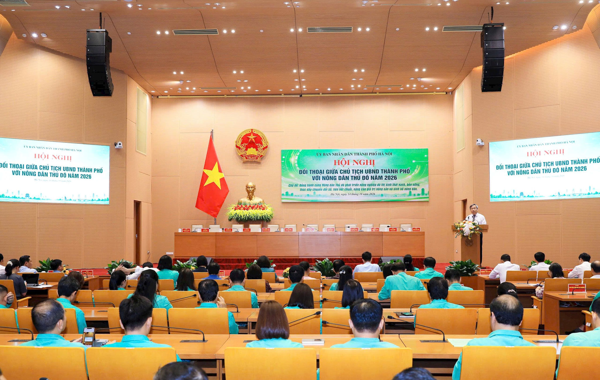 Chủ tịch UBND thành phố Hà Nội Vũ Đại Thắng phát biểu khai mạc hội nghị. Ảnh: Viết Thành
