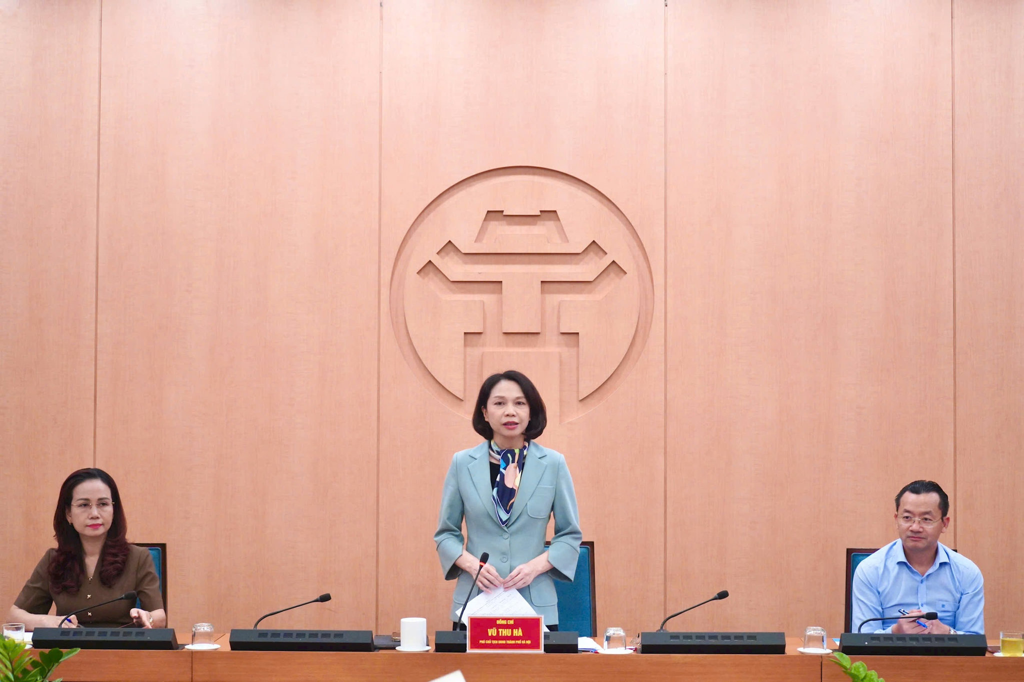 14-pct-vu-thu-ha2.jpg