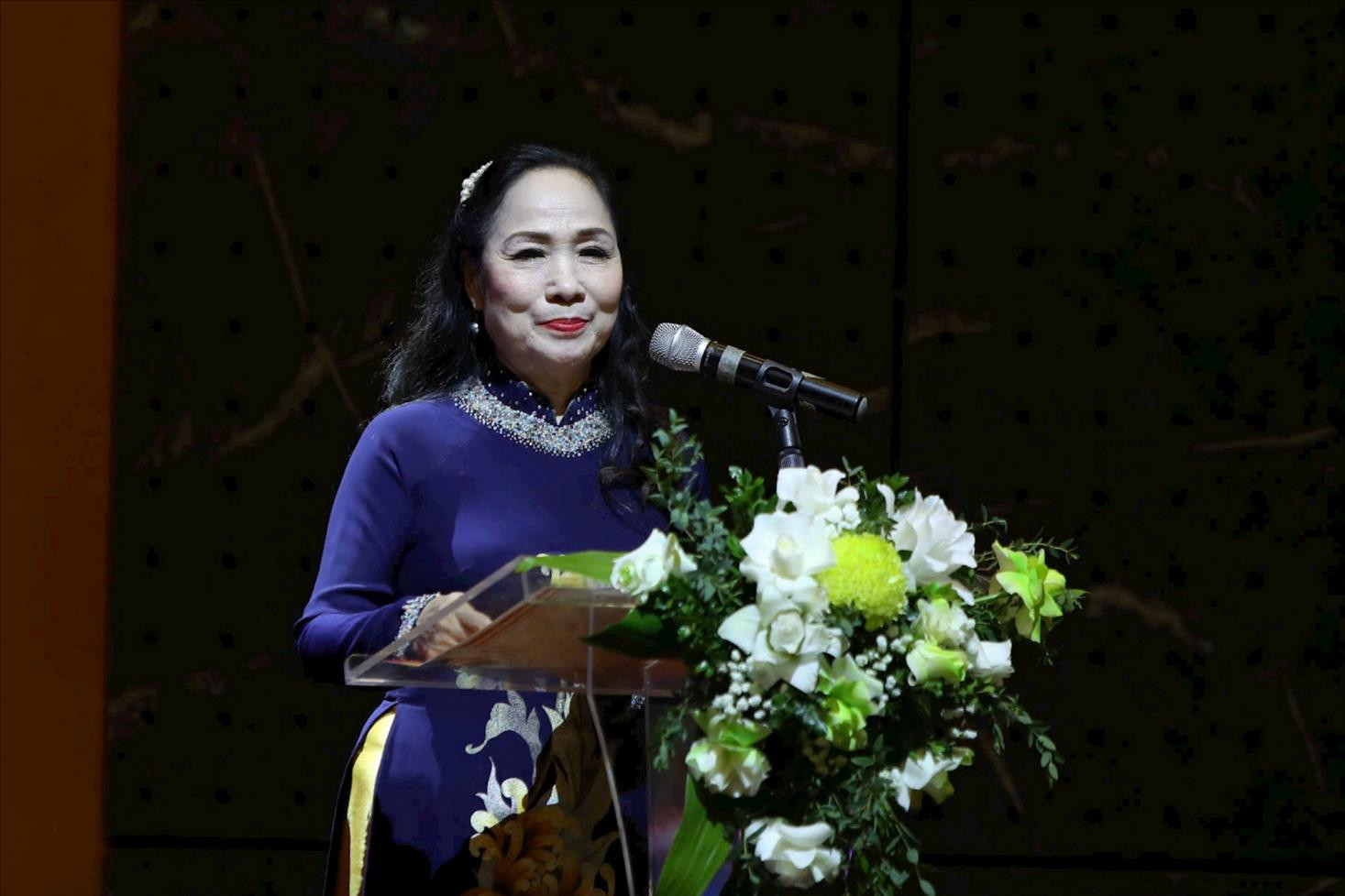 khai-mac-sk-hn-thuy-mui.jpg