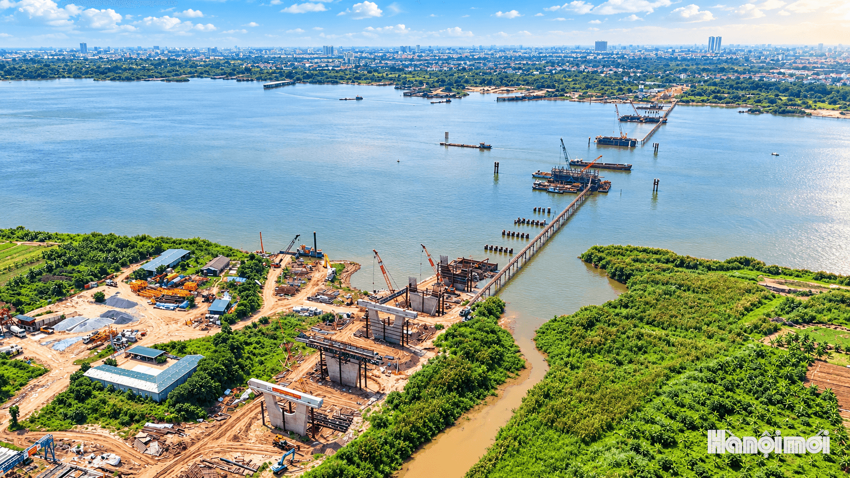 W_aerial-river-bridge-construction-panorama.png