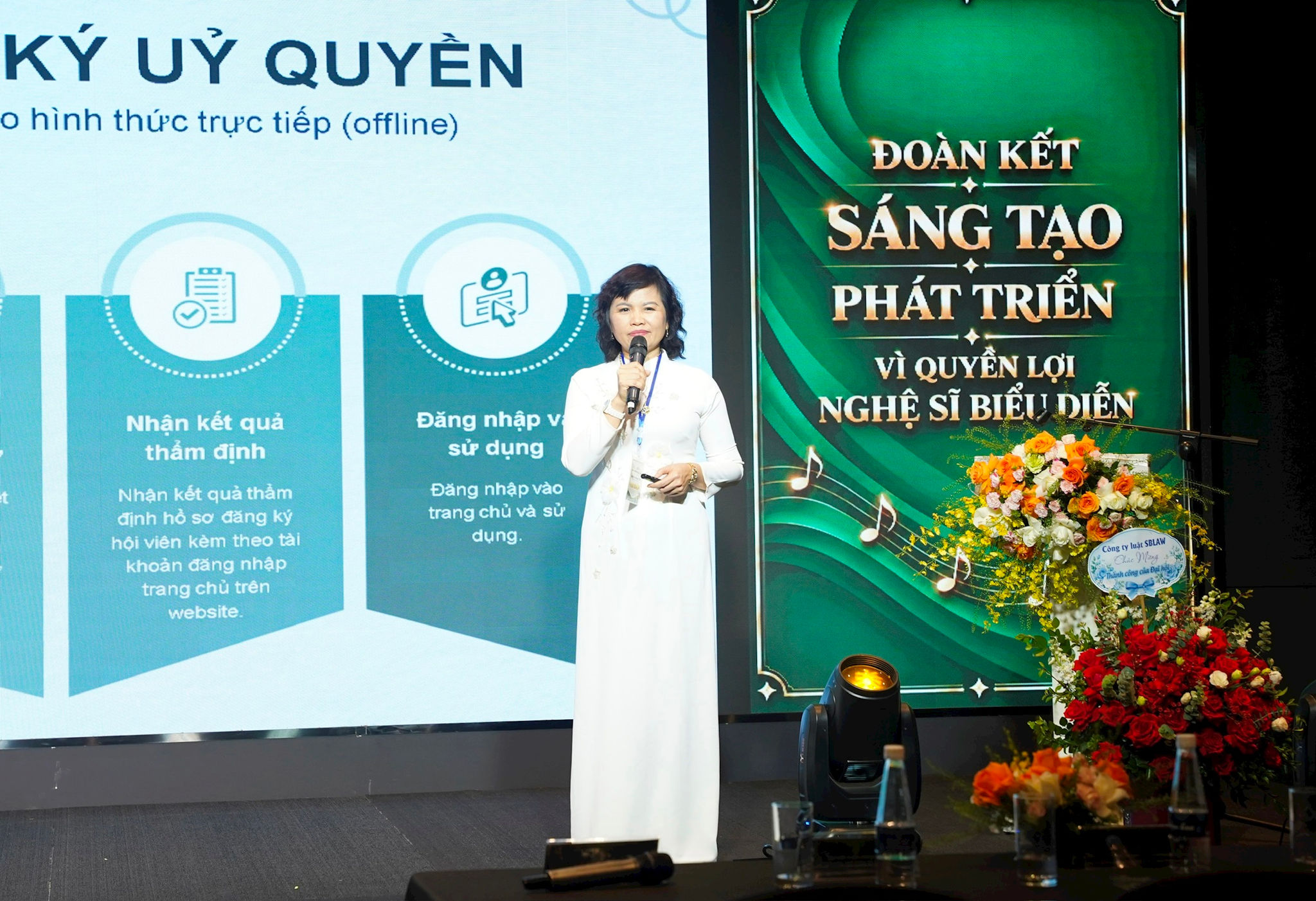 trung-tam-uy-quyen.jpg