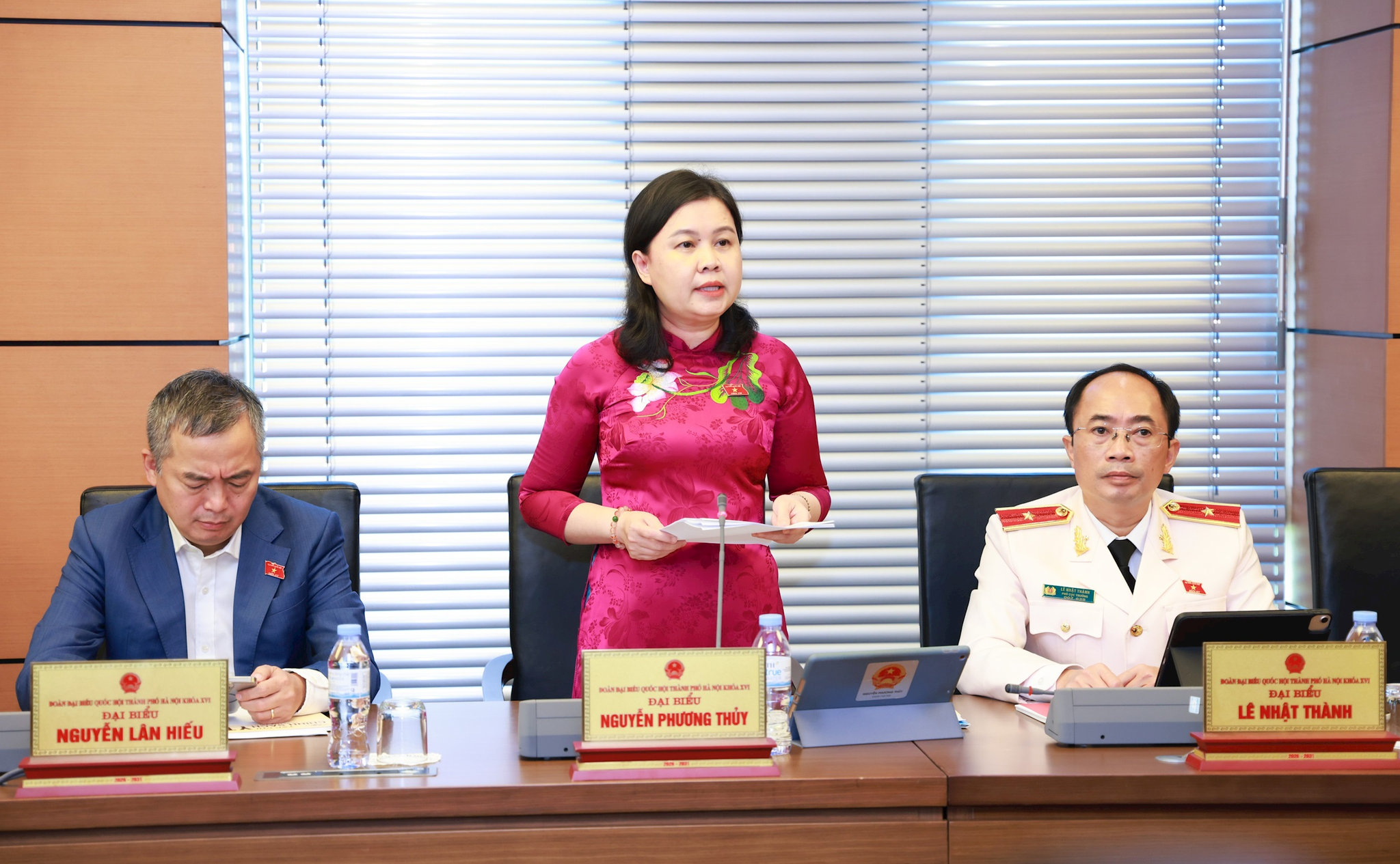 phuong-thuy.jpg