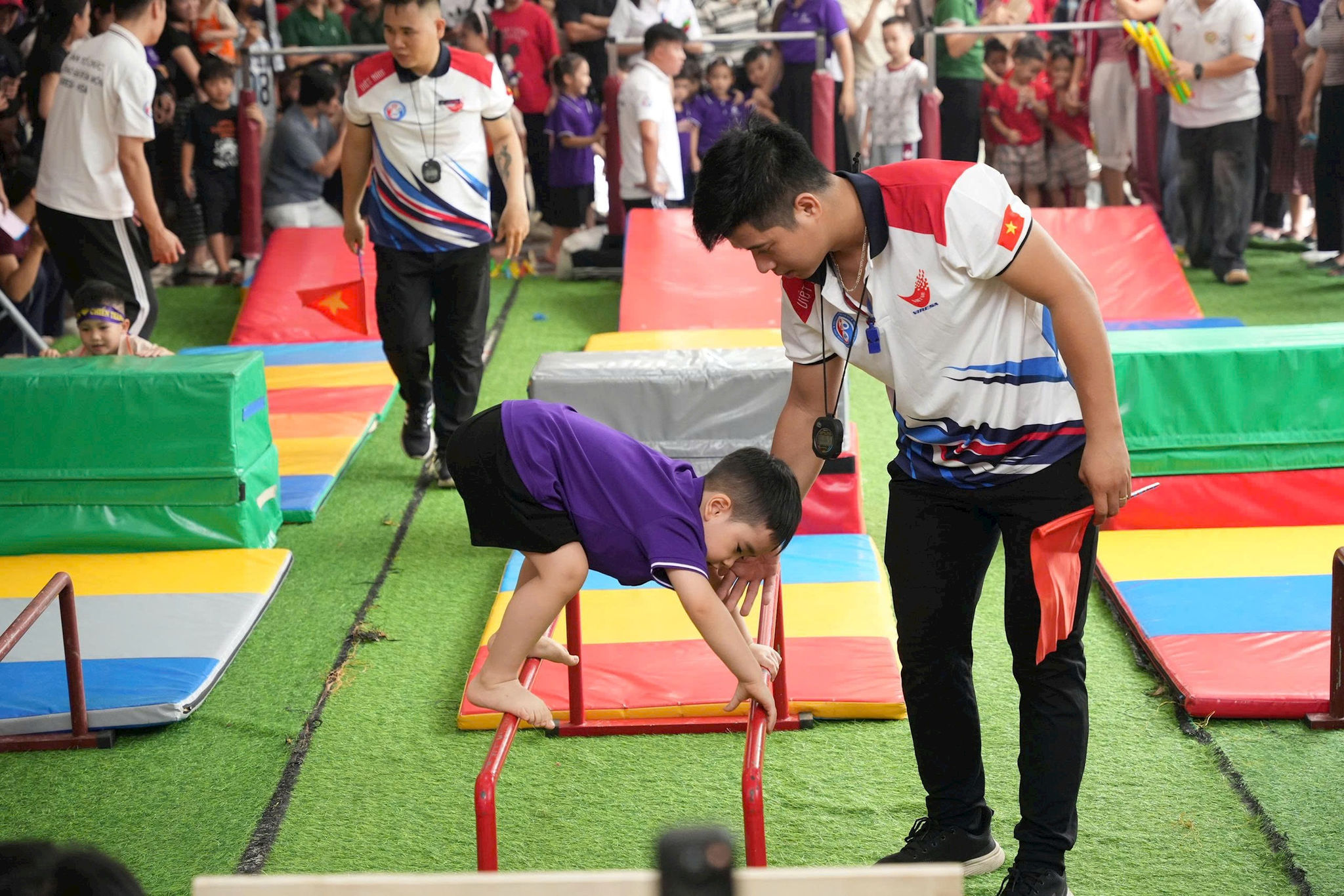 17-hoat-dong-the-chat-tu-cac-em-nho.jpg