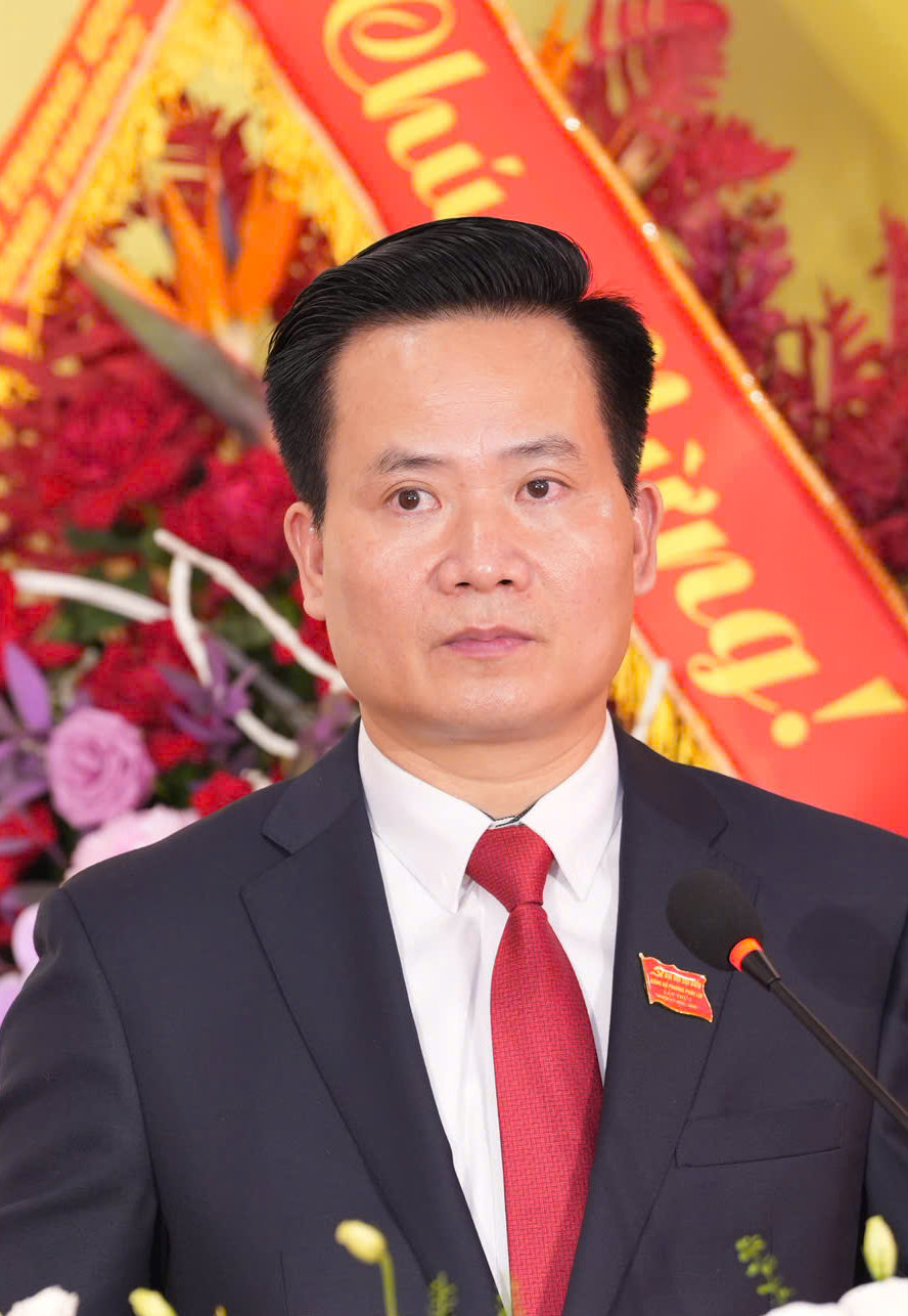 ong-nguyen-the-thach.jpg