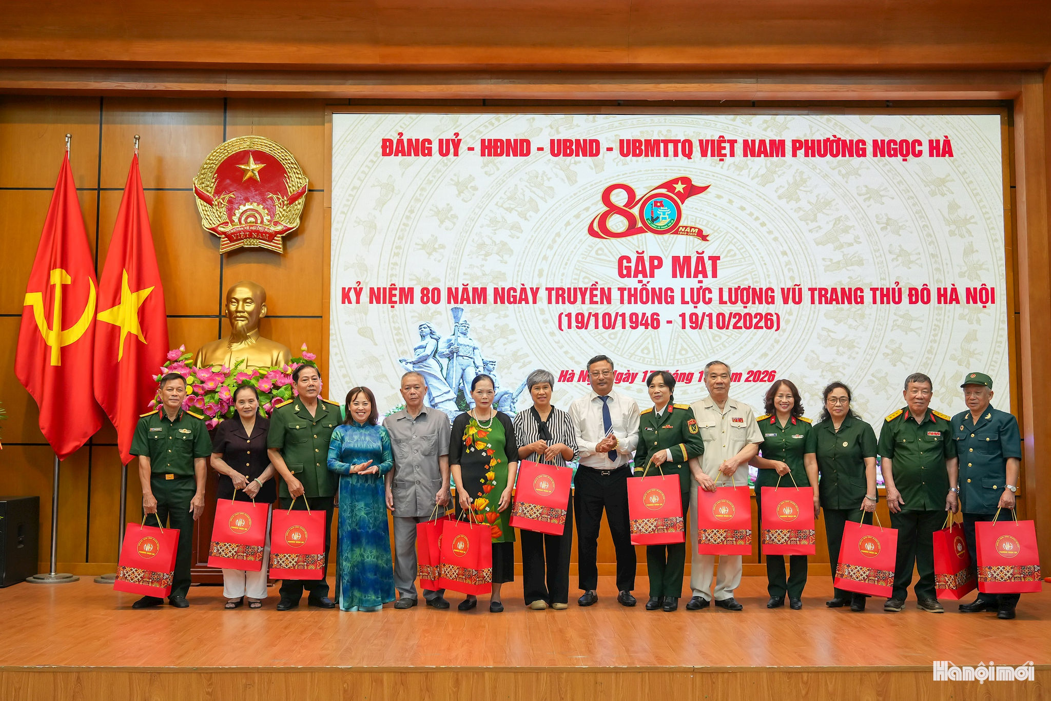 W_dk_05314.jpg