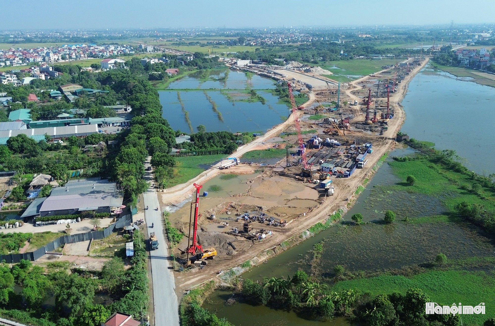W_duong-ket-noi-san-bay-gia-binh-11.jpg