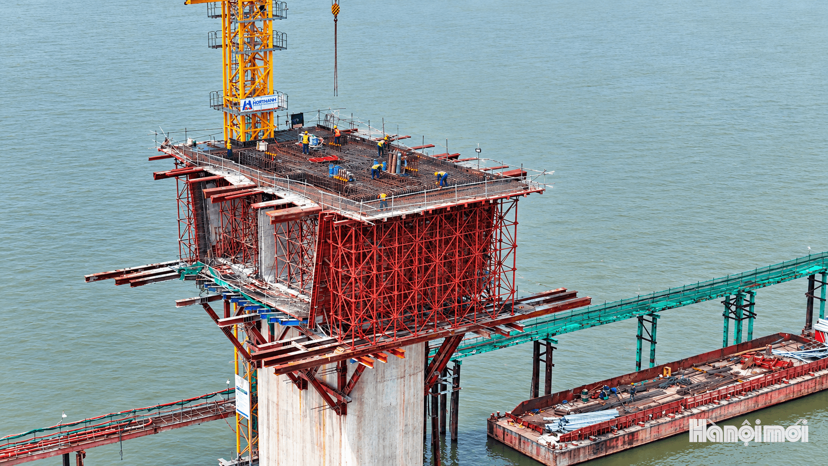 W_bridge-construction-over-open-water.png