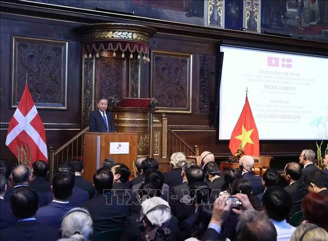 Tổng Bí thư, Chủ tịch nước Tô Lâm phát biểu chính sách tại Đại học Copenhagen (Đan Mạch). Ảnh: Thống Nhất/TTXVN.