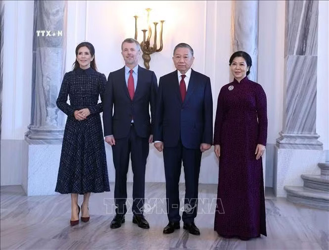 Tổng Bí thư, Chủ tịch nước Tô Lâm và Phu nhân Ngô Phương Ly hội kiến Nhà Vua Đan Mạch Frederik X và Hoàng hậu Mary. Ảnh: Thống Nhất/TTXVN