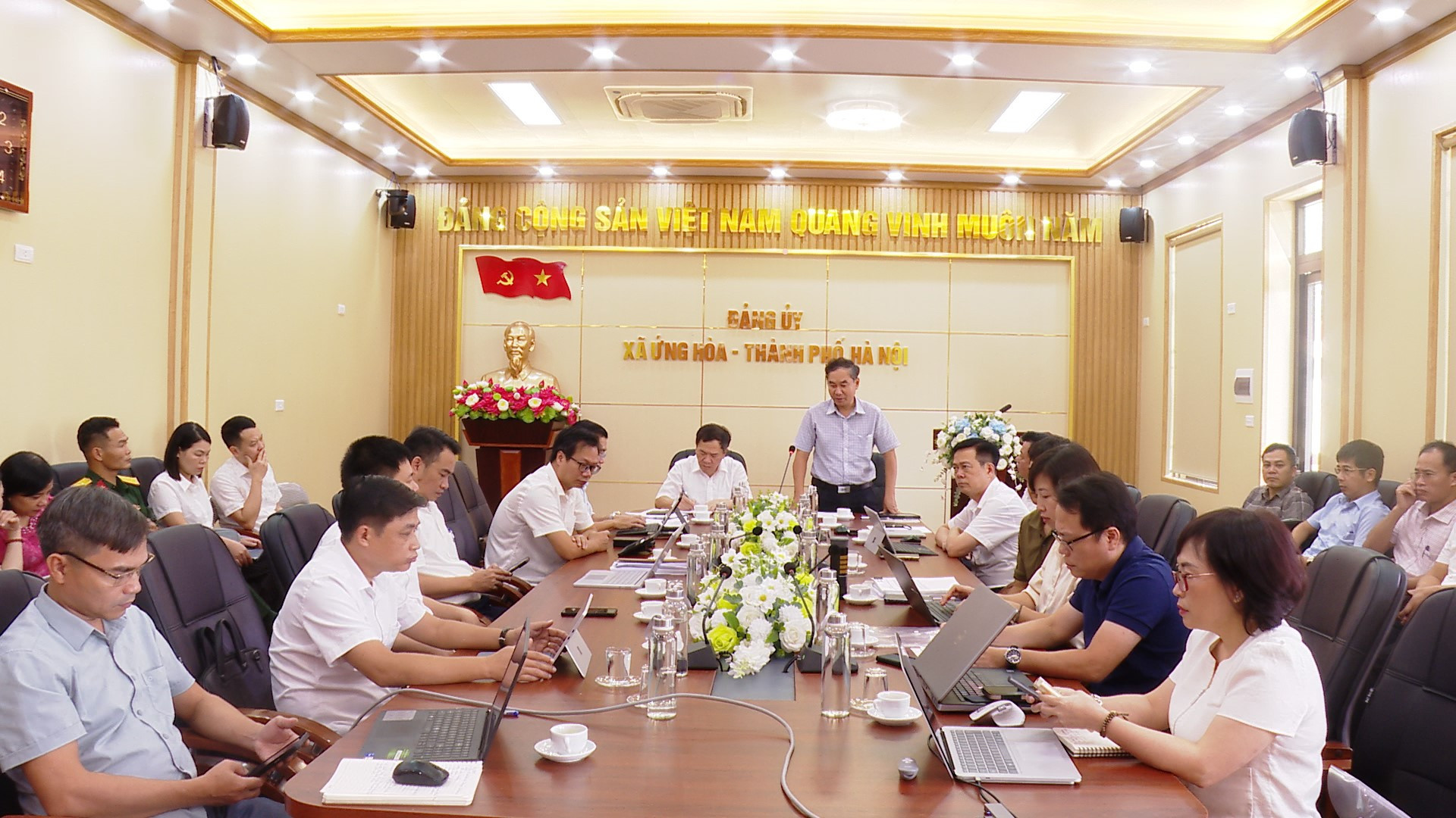 ung-hoa1.jpg