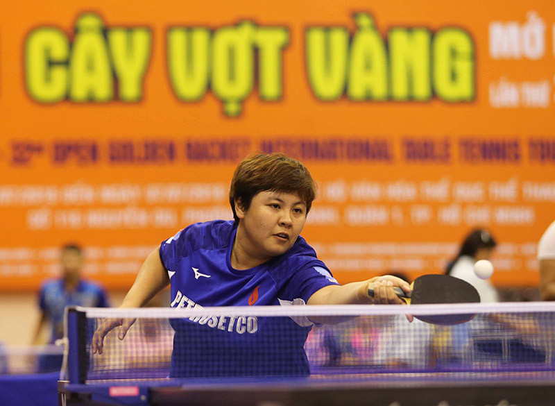 cay-vot-vang-my-trang.jpg