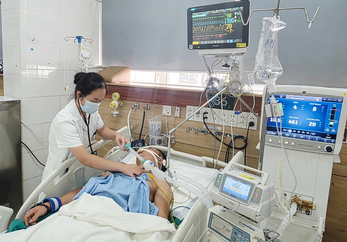 ngo-doc-khi-clo.jpg