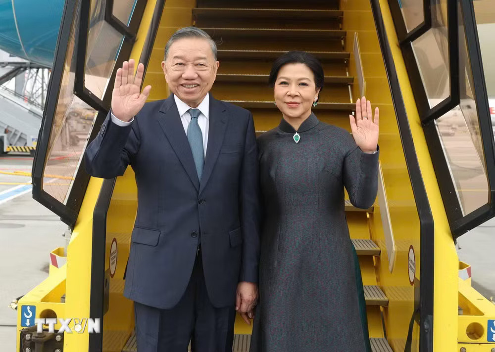 ttxvn_tong-bi-thu-chu-tich-nuoc-to-lam-va-phu-nhan-ket-thuc-tot-dep-chuyen-tham-dan-mach-2.jpg