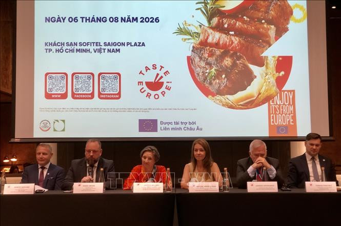 cung-hiep-hoi-doanh-nghiep-ba-lan-da-gioi-thieu-chien-dich-truyen-thong-va-xuc-tien-taste-europe-kham-pha-huong-vi-chau-au-.jpg