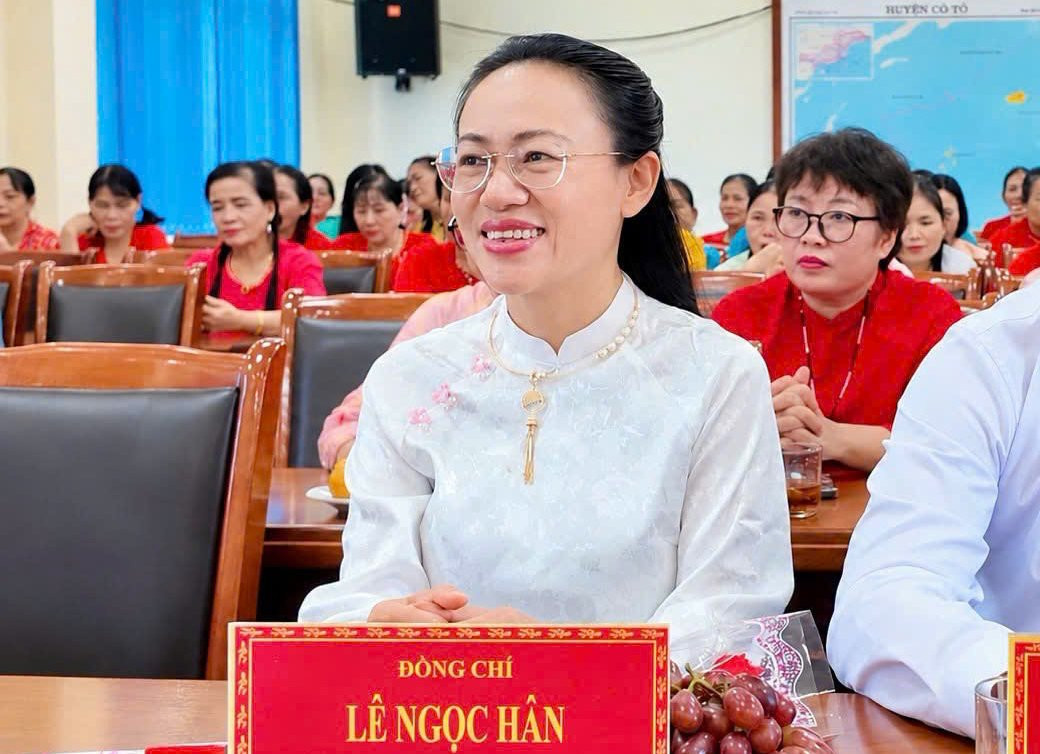Chủ tịch HĐND đặc khu Cô Tô Lê Ngọc Hân nhấn mạnh dự án 