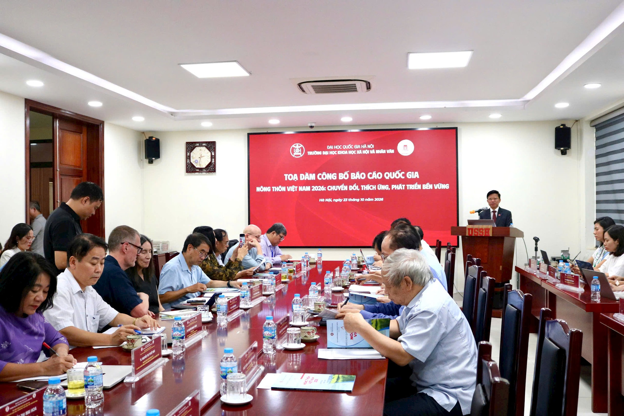 Quang cảnh hội thảo. Ảnh: QA