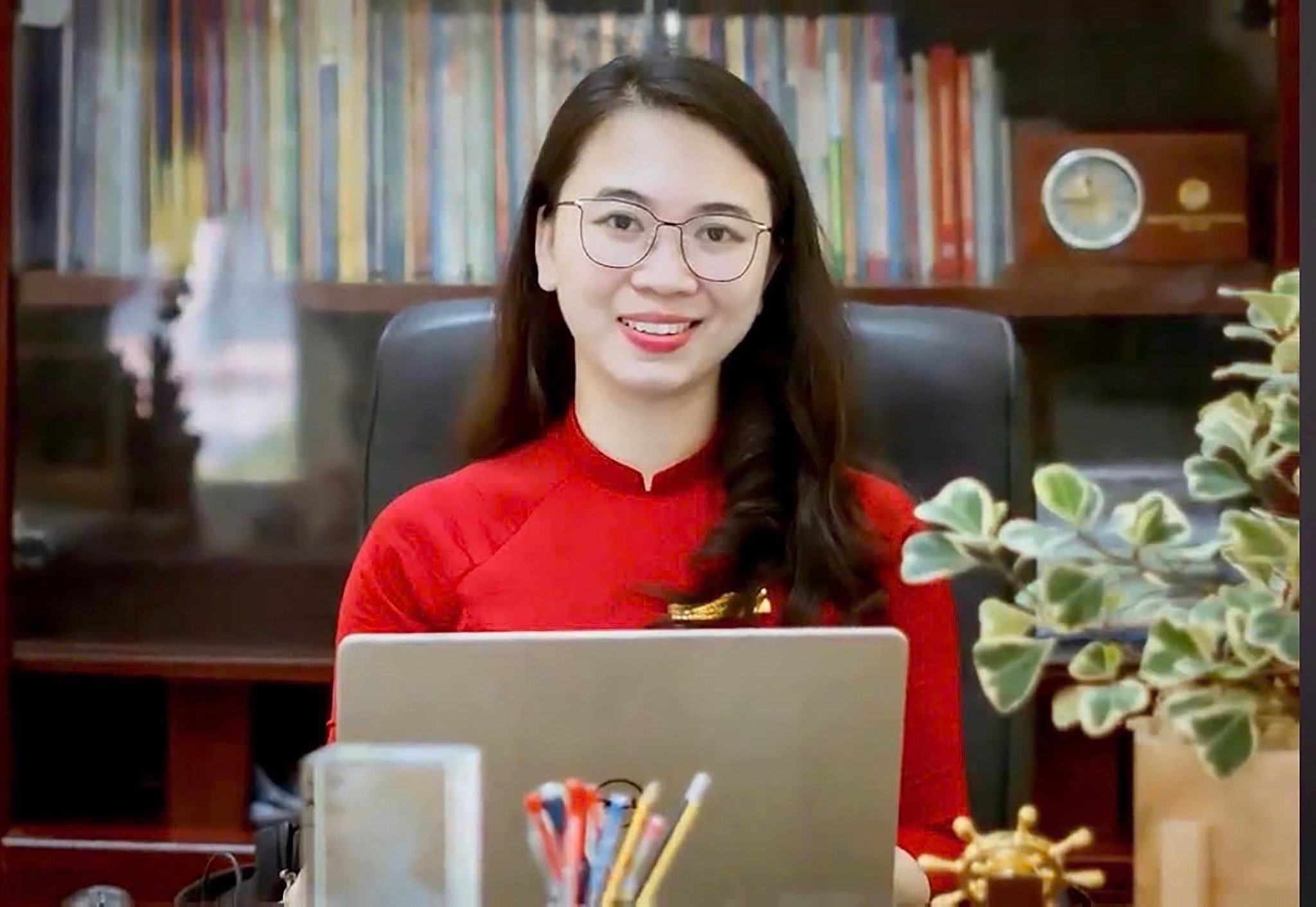 tran-thuy-ha.jpg