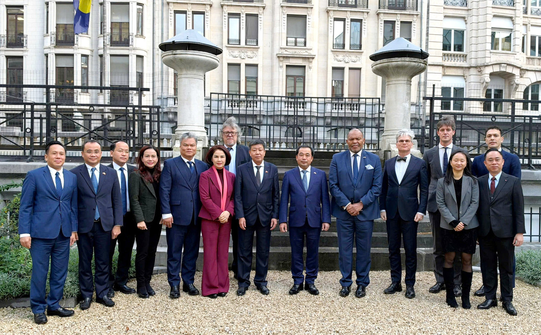 Hà Nội và Brussels thúc đẩy hợp tác kinh tế, quản trị đô thị