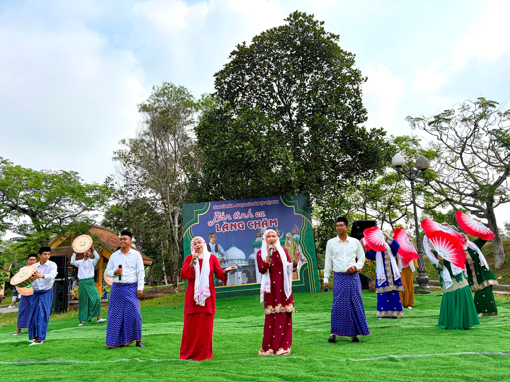 cham-2.jpg