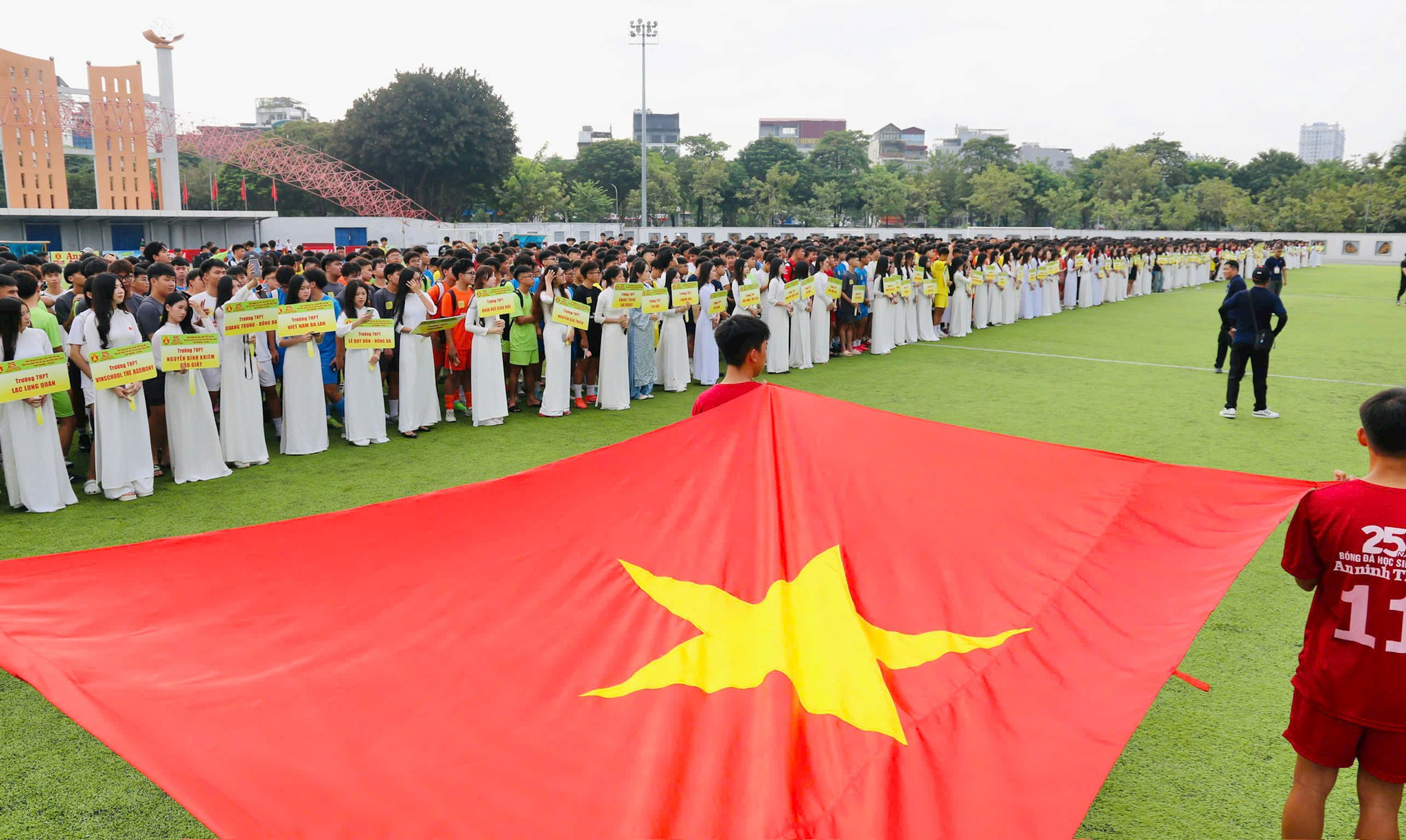 25-toan-canh-khai-mac.jpg