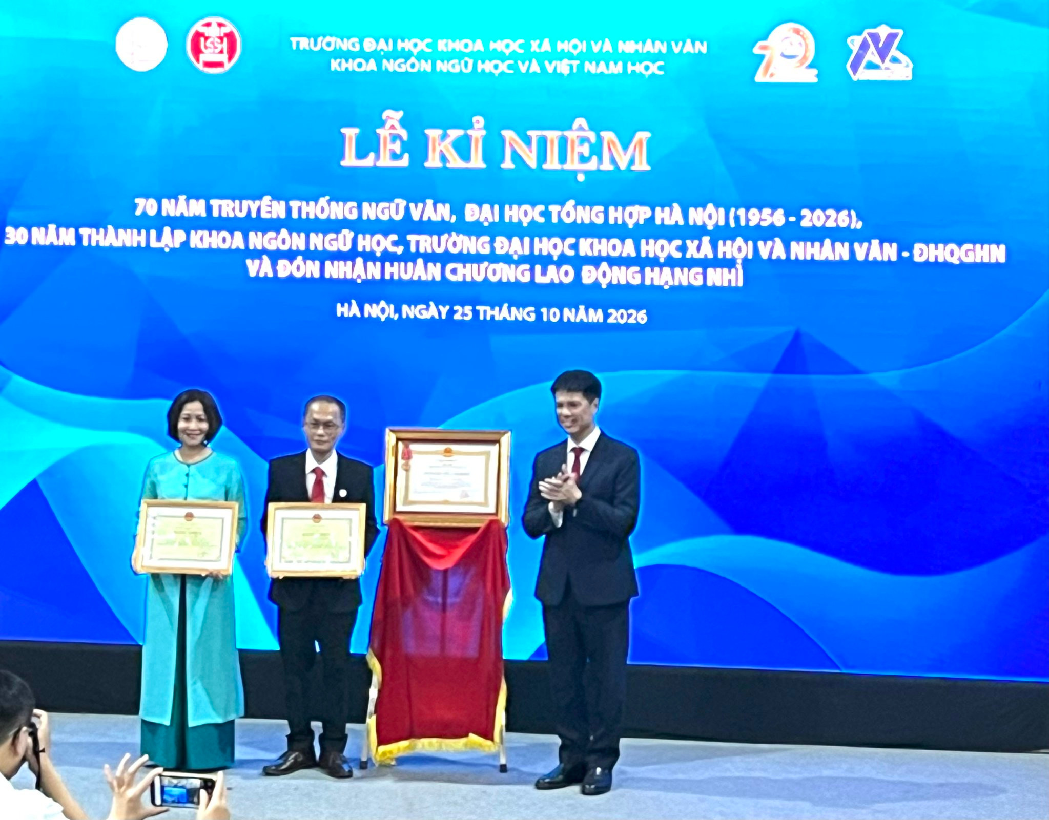 2510-ngon-ngu4.jpg