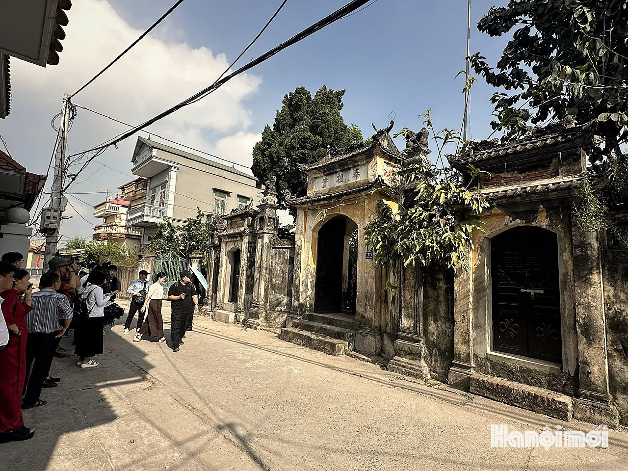 W_lang_cuu_hoai_co_11.jpg