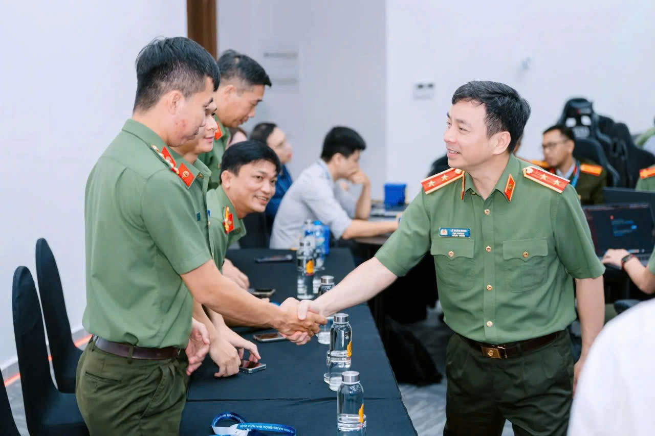 cac-doi-thi.jpg