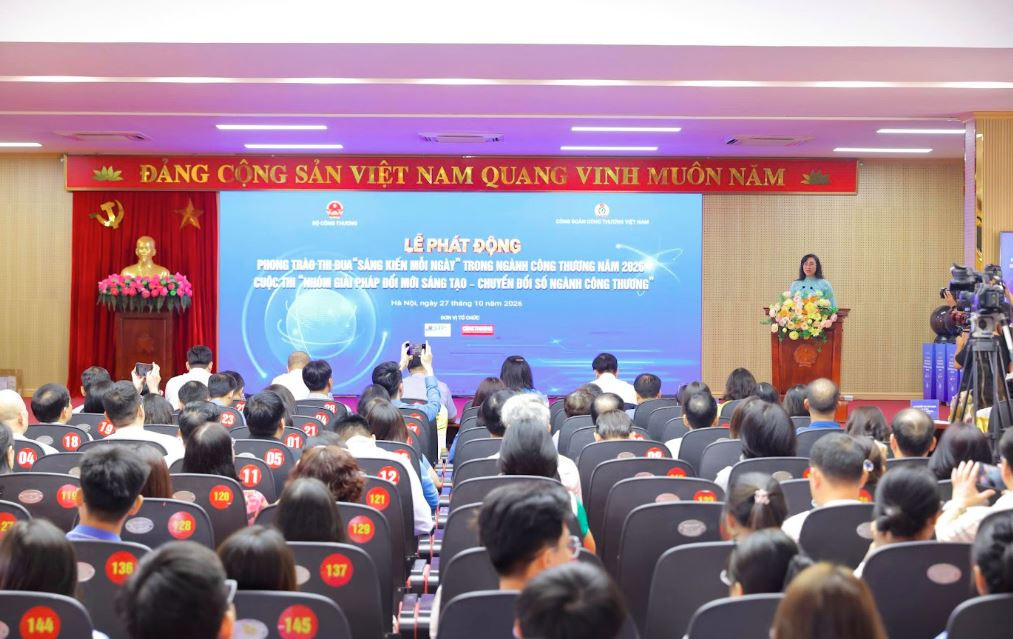 27.10-phat-dong-toan-canh.jpg