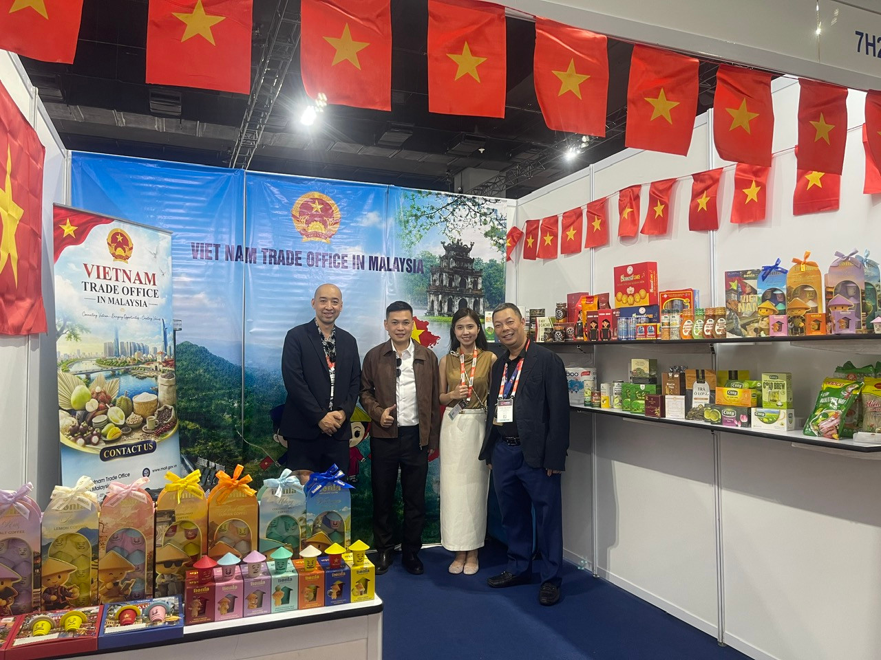 2.10-gian-hang-viet-nam-tai-hoi-cho-malaysia.jpg
