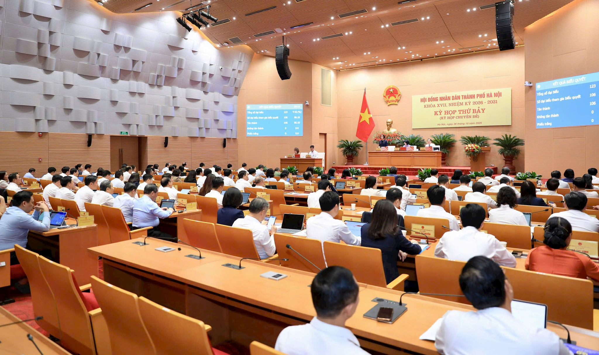 bieu-quyet-2.jpg