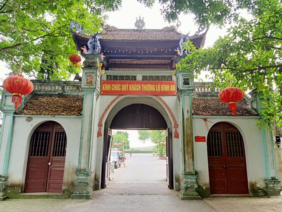 canh-den-chua-ba-tam.jpg