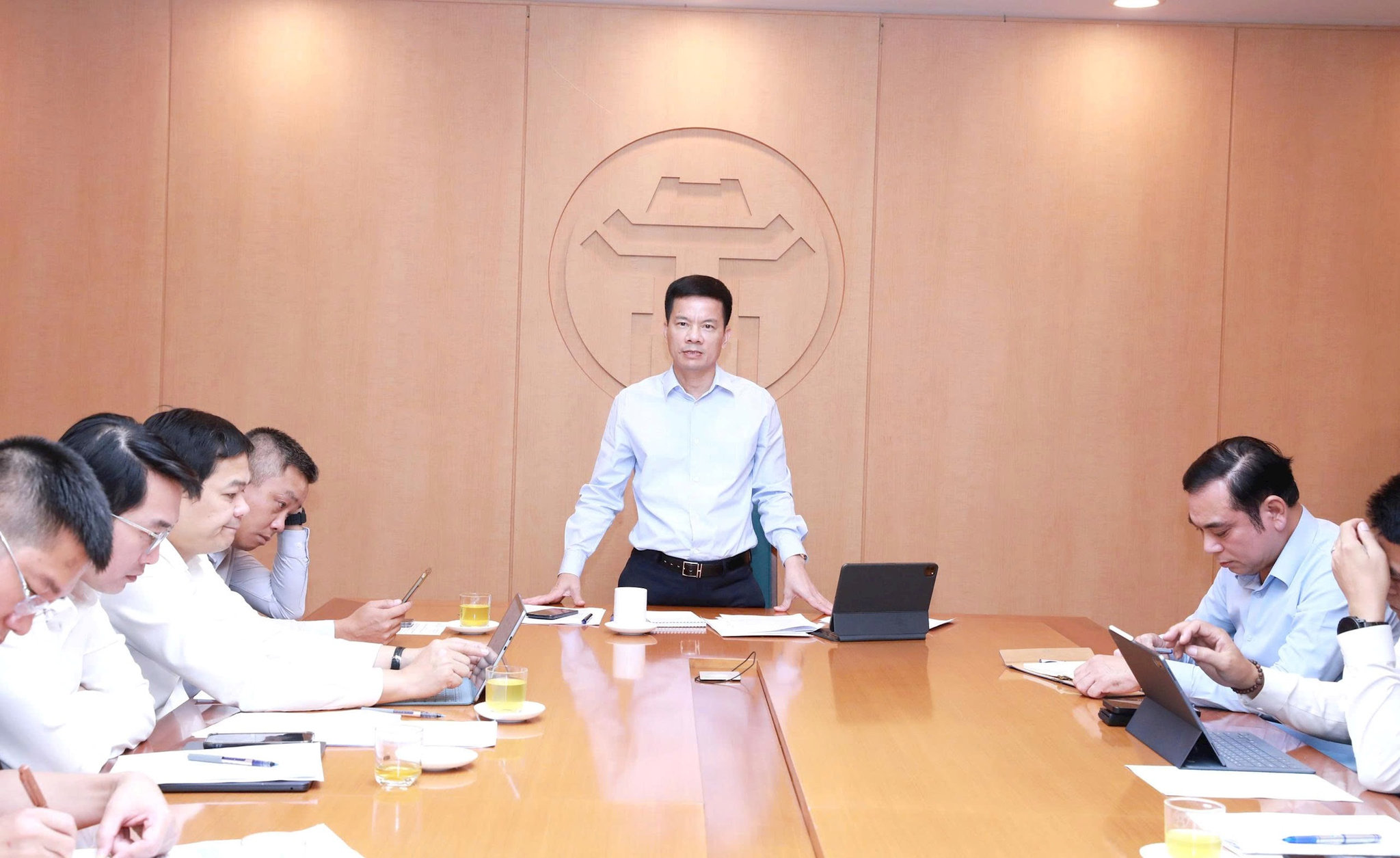 Phó Chủ tịch UBND thành phố Hà Nội Bùi Duy Cường phát biểu chỉ đạo. Ảnh: Tùng Nguyễn.