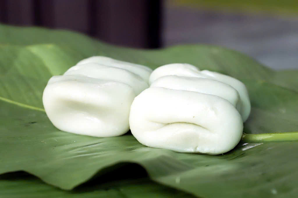 Đằng sau chiếc bánh giản dị là kinh n