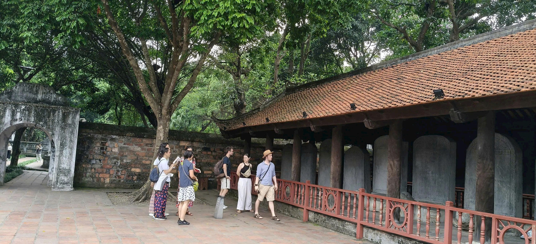 trang-2.jpg