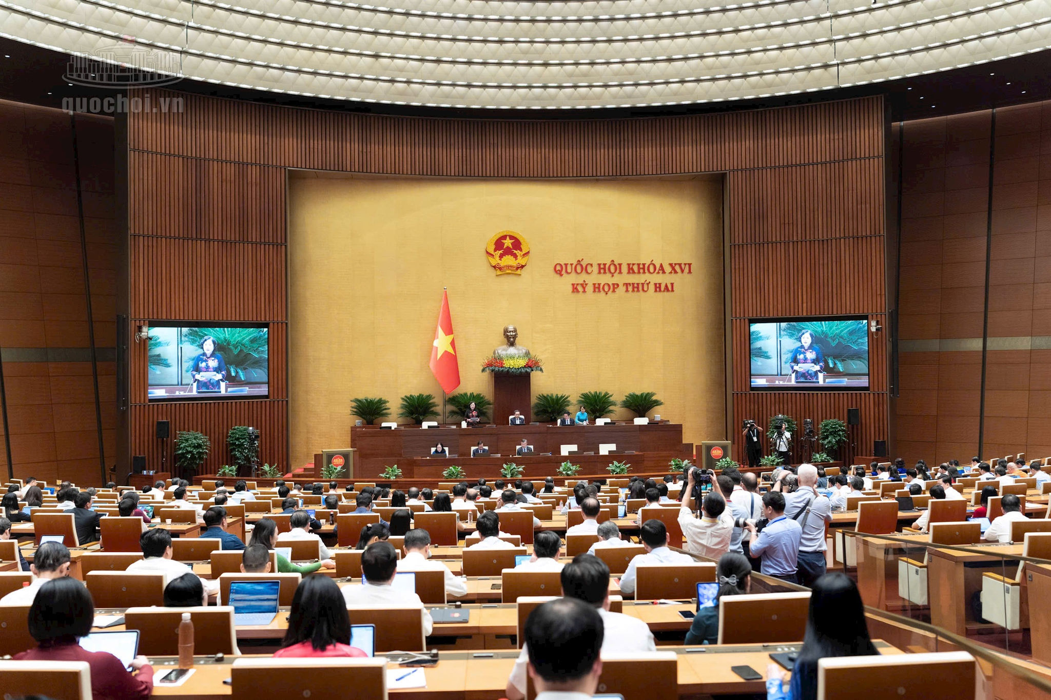 Quang cảnh phiên thảo luận chiều 29-10. Ảnh: quochoi.vn