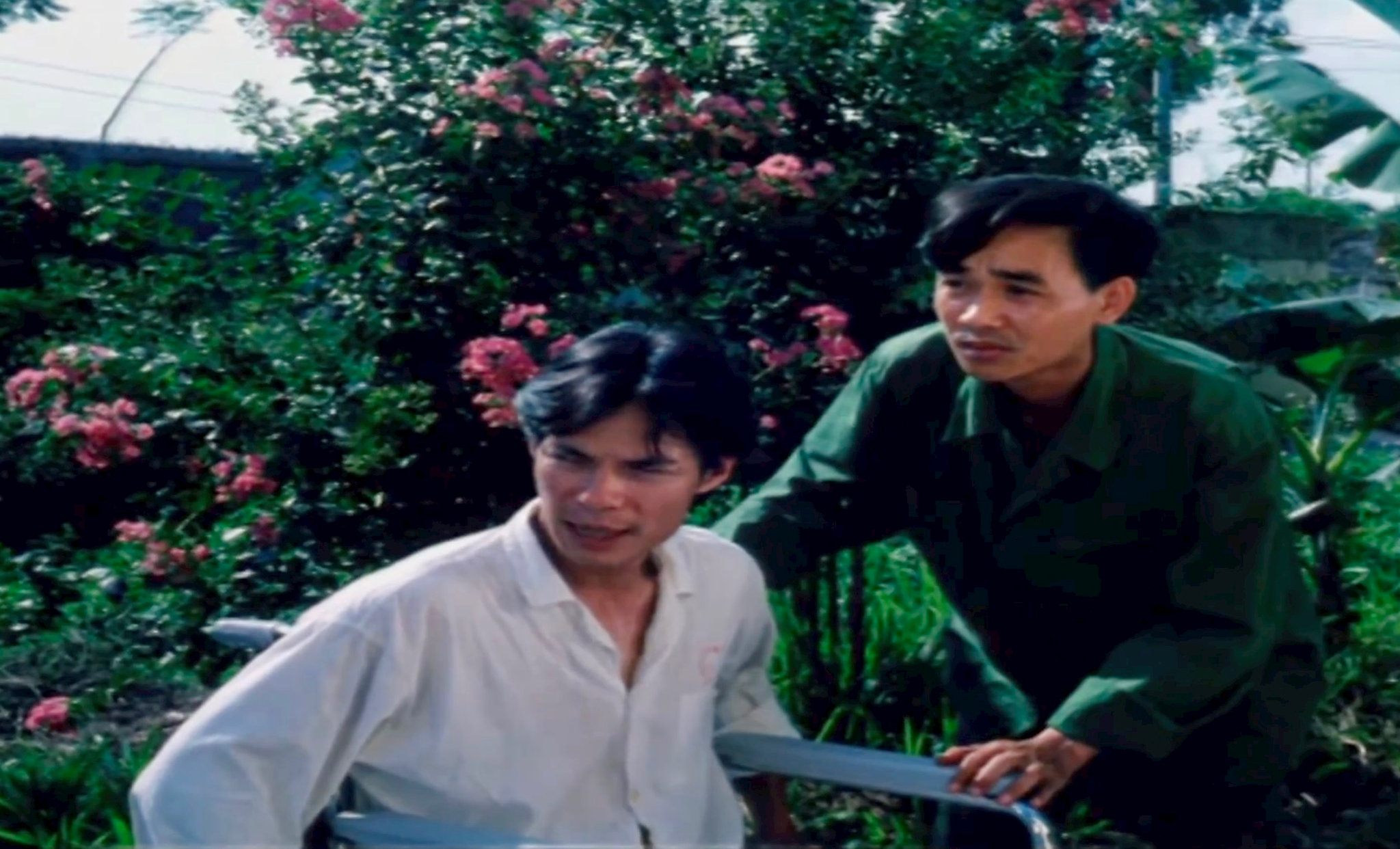 Phim về đề tài hậu chiến, khắc họa những thương binh đối diện với khó khăn trong cuộc sống đời thường. Ảnh: Chụp từ phim