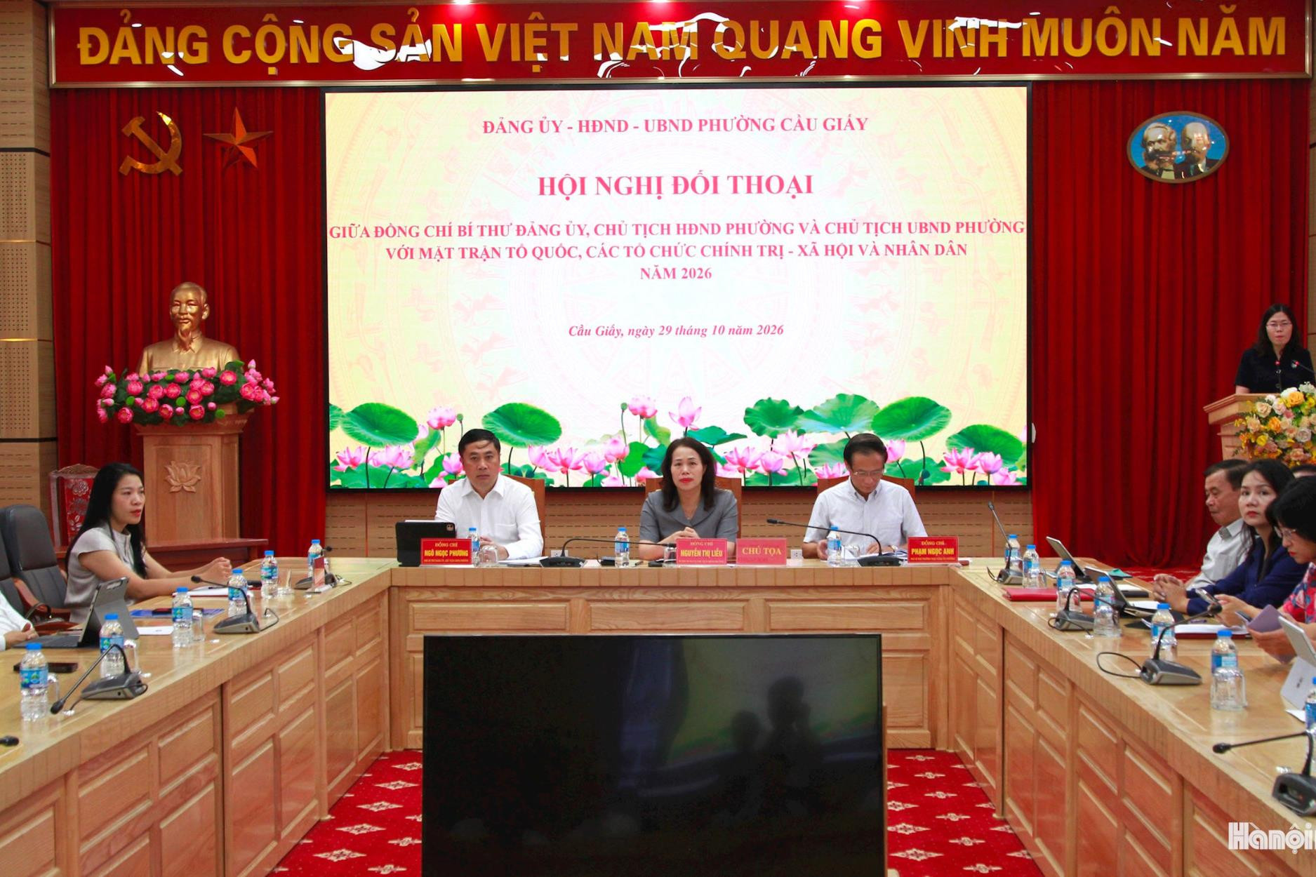 Lãnh đạo phường Cầu Giấy đối thoại với các tổ chức xã hội, nhân dân trên địa bàn