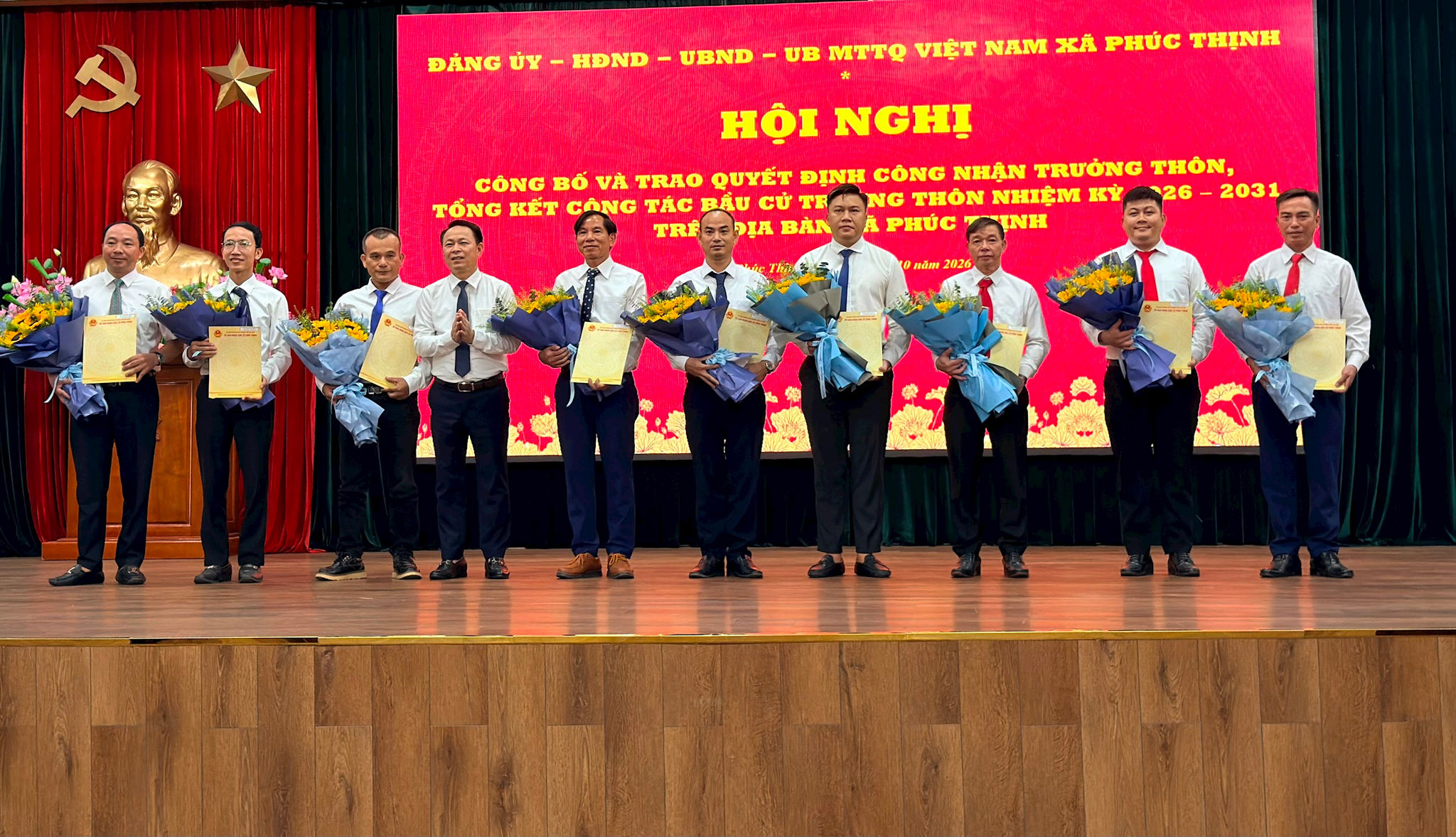 Xã Phúc Thịnh trao quyết định công nhận 26 trưởng thôn nhiệm kỳ 2026-2031