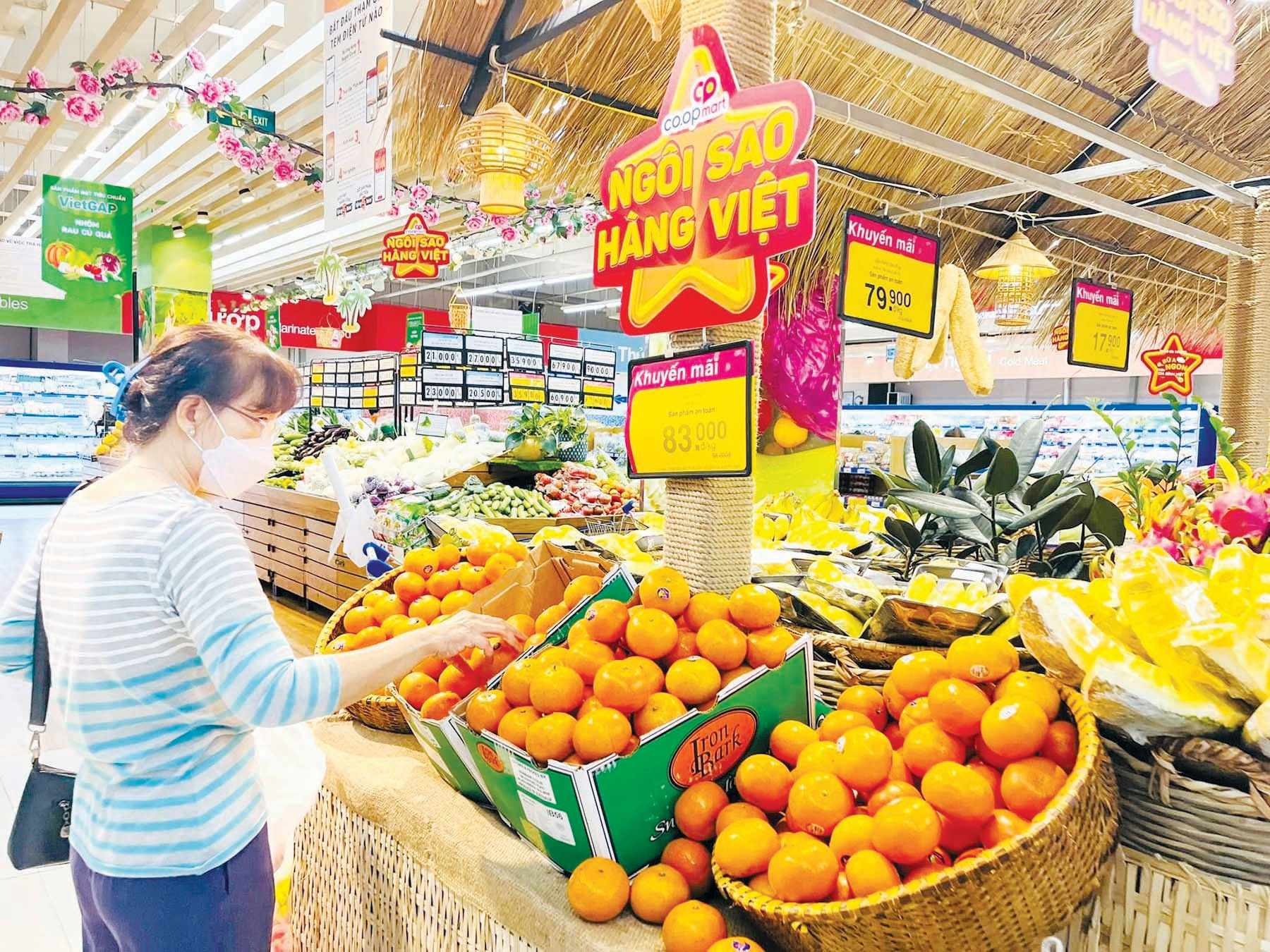 30.10-hang-viet.jpg