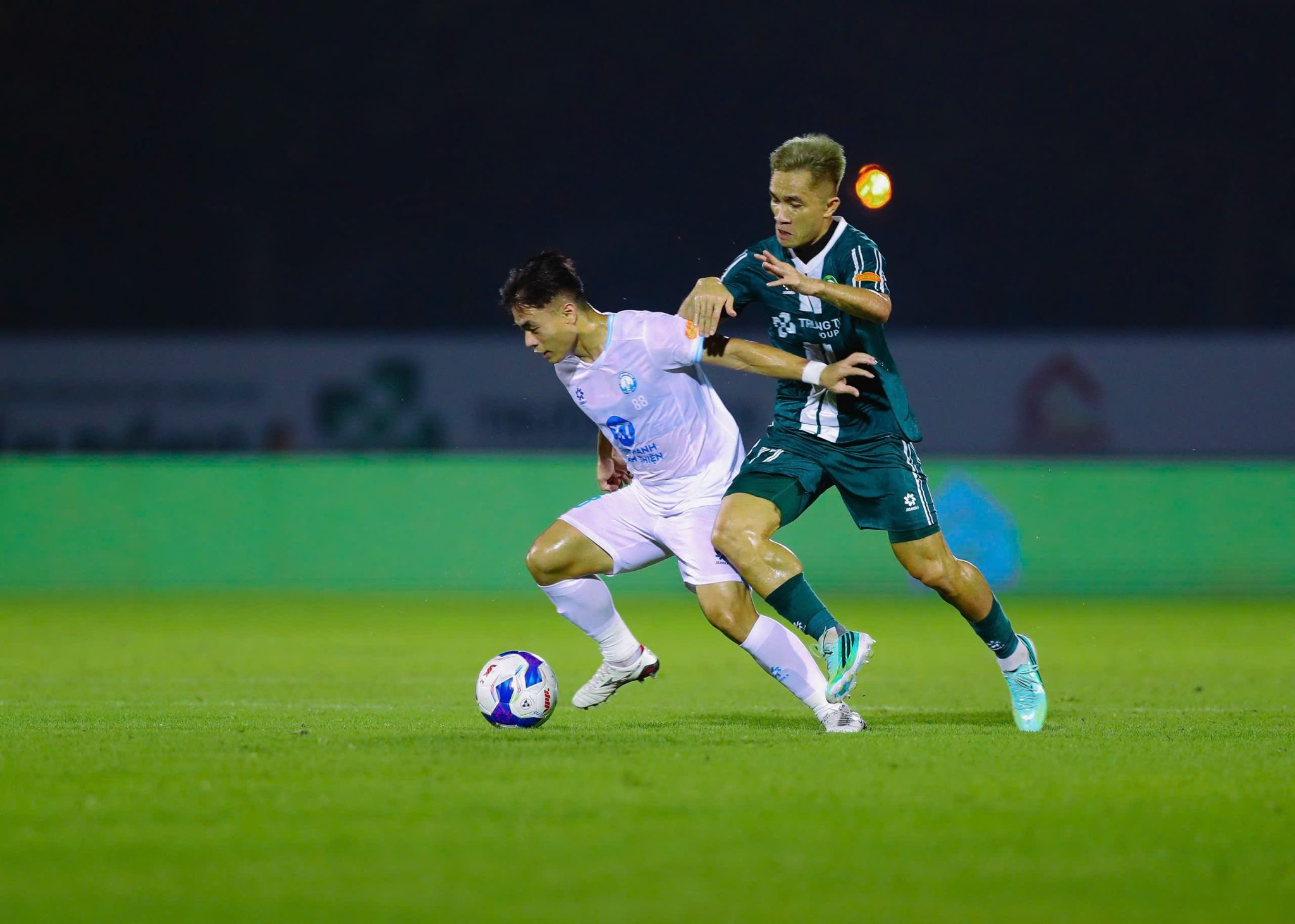 30-dong-nai-fc.jpg