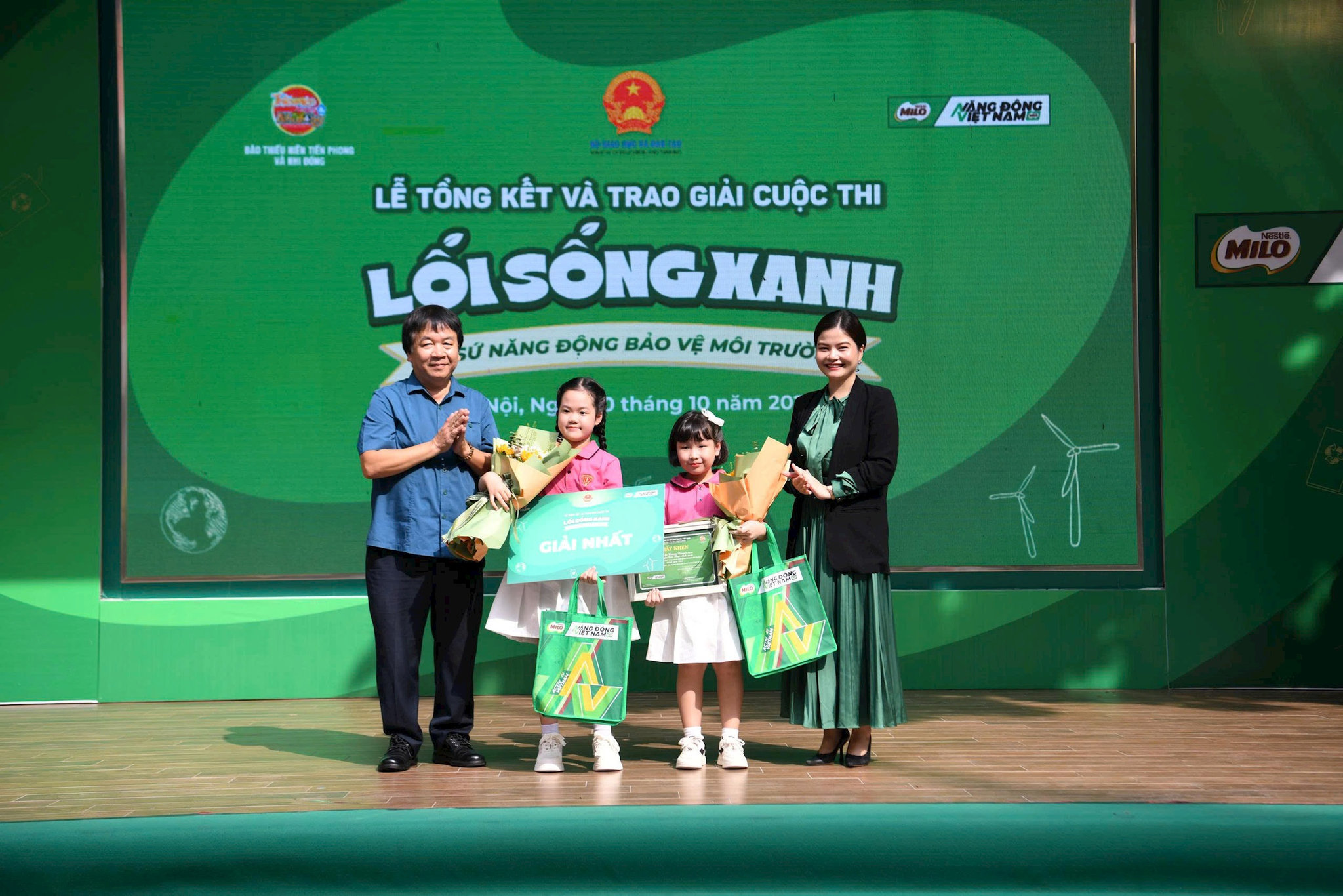 3010-loi-song-xanh2(1).jpg