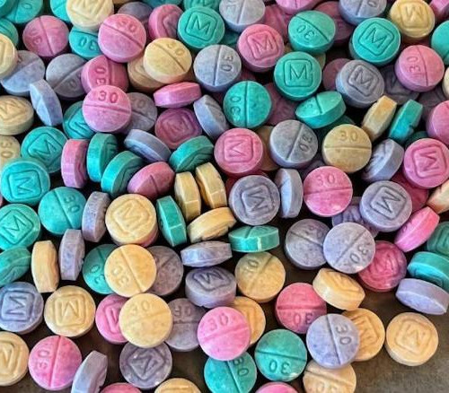 [Podcast] Tin tức 18-6: Cảnh báo về loại ma túy cực độc Fentanyl